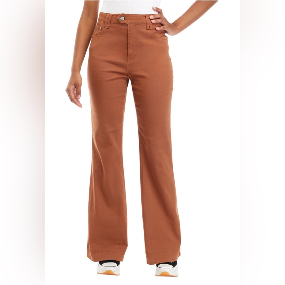 True Craft High Rise Flares - NWT